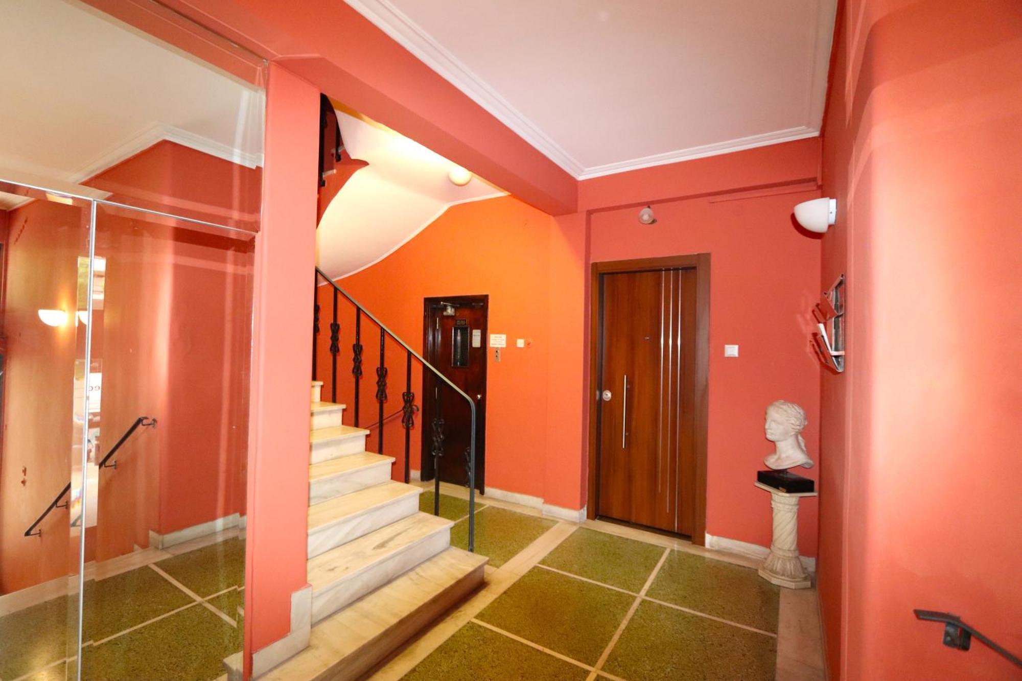 Modern Studio In Vibrant Kolonaki Area Athens Exterior photo